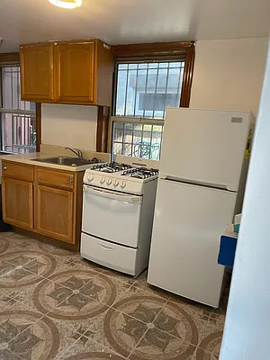 Rented by Imani Q'ryn Realty | media 7