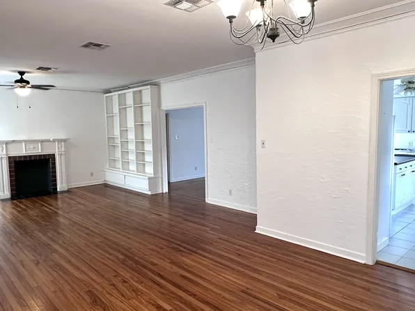 213 Doddridge St, Corpus Christi, TX 78411