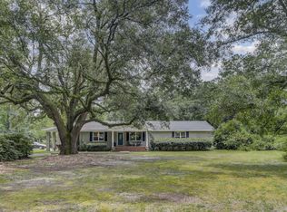 100 Old Country Club Rd, Summerville, SC 29483