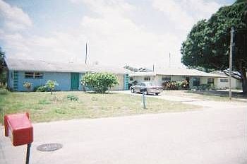 1st image of 115 Wisteria Ave