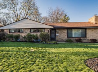 631 35th St NW, Canton, OH
