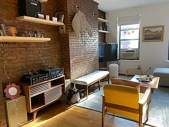 Rented by Chartwell Manhattan Realty