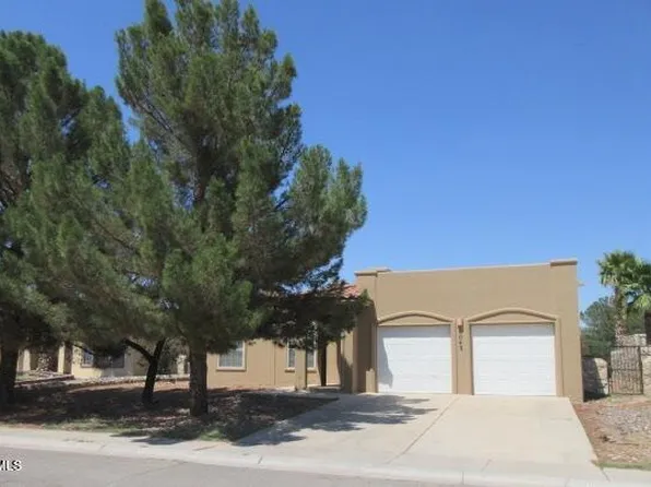 6043 Lourdes Rd, Sunland Park, NM 88008