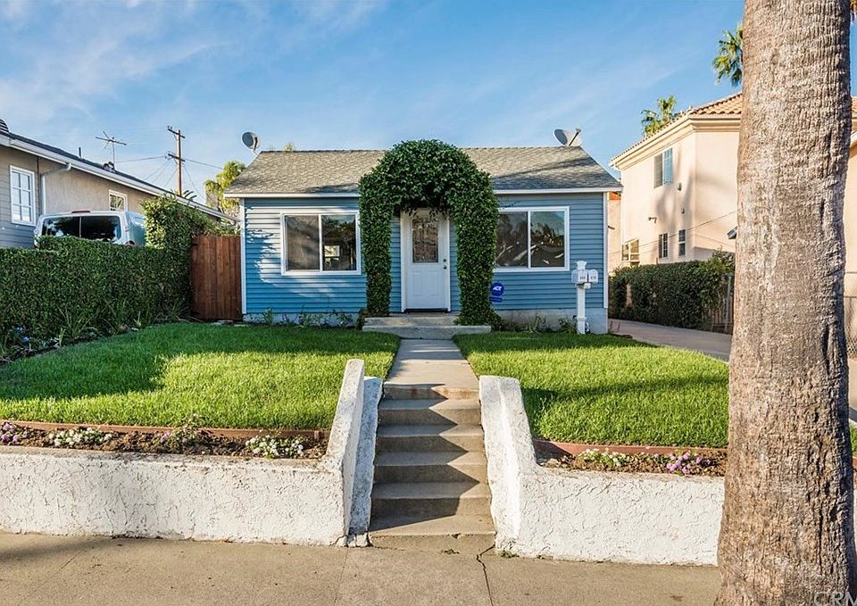 1st image of 808 W Santa Cruz St