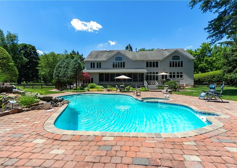 Homes For Sale On Strawtown Road New City Ny at Arthur Oswalt blog