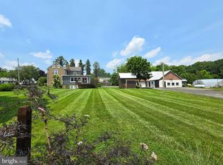 11 Clay Valley Rd, Fleetwood, PA 19522