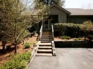 273 Chestnut Cv, Highlands, NC 28741