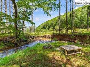 876 Idlewild Rd, West Jefferson, NC 28694