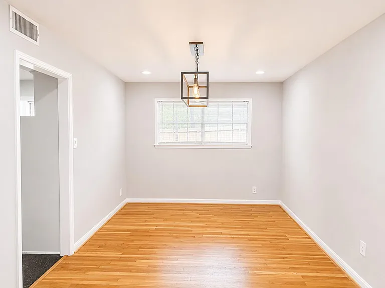 13521 Peoria St — Photo 10