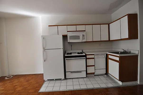 Rented by Bohemia Realty Group | media 15