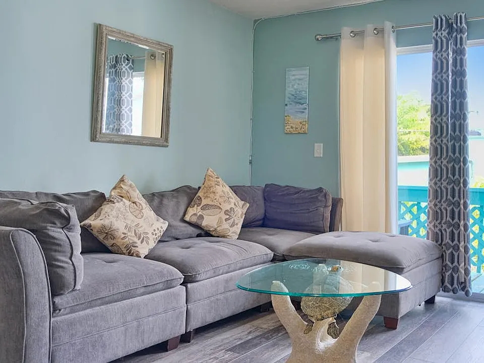 2205 Avenue B #2-ID1591502P