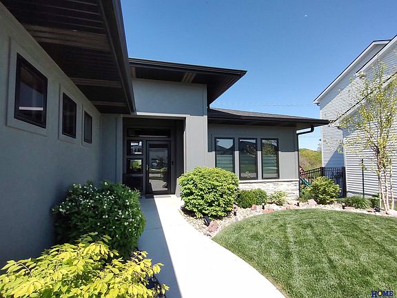 3rd image of 7900 S 69th St
