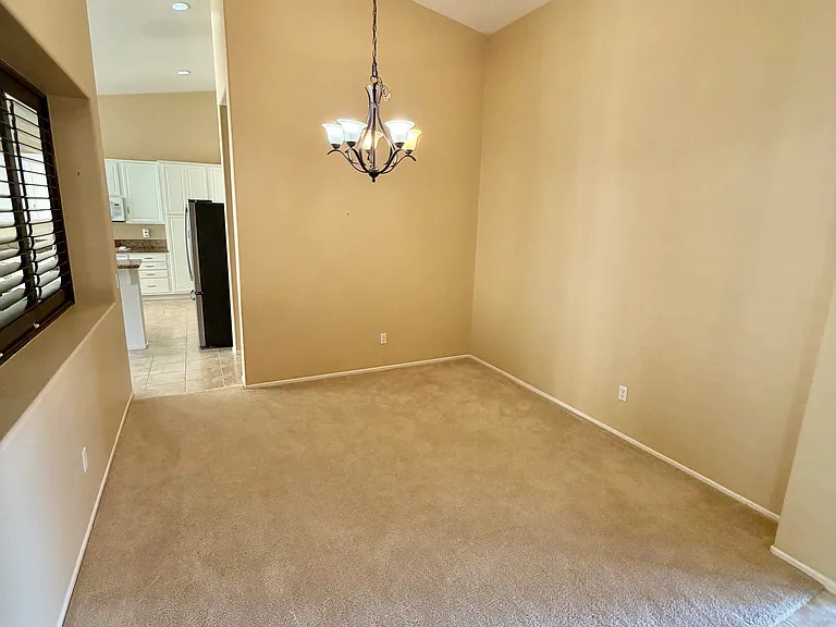 5552 Las Brisas Ter — Photo 4