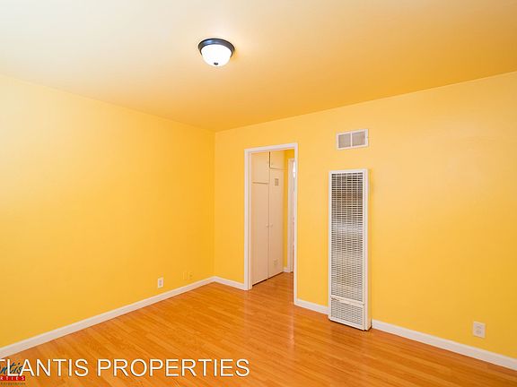 5th image of 491 Leigh Ave APT 03