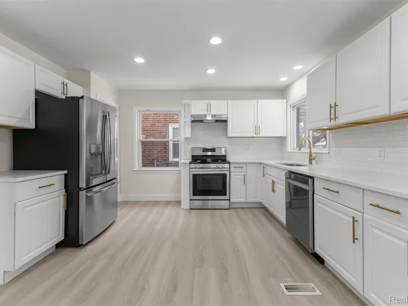 9608 Lenore, Redford, MI 48239