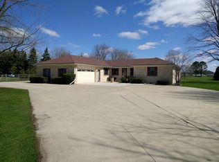 25934 McCutcheonville Rd, Perrysburg, OH 43551