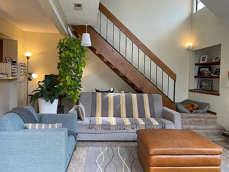 5902 Gunbarrel Ave #E — Photo 3