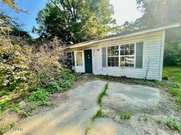 5276 Alabama St, Graceville, FL 32440