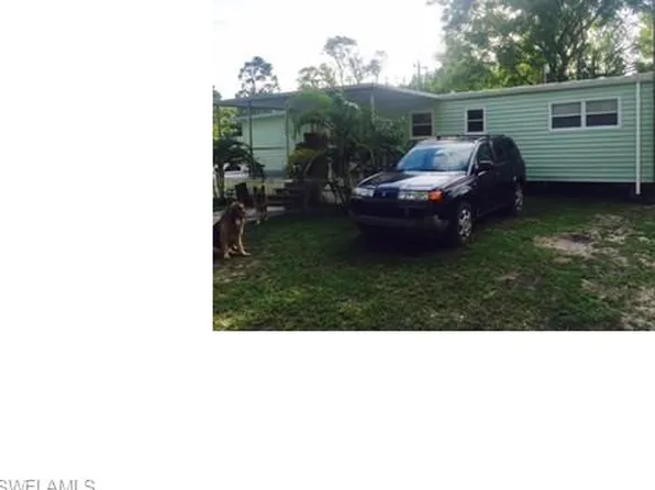 8166 Everhart Dr, North Fort Myers, FL 33917