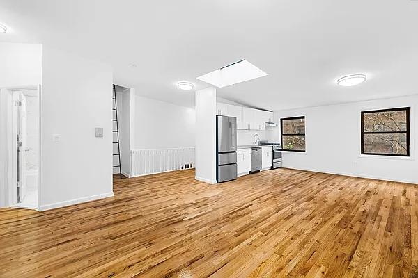 Rented by REAL New York | media 13