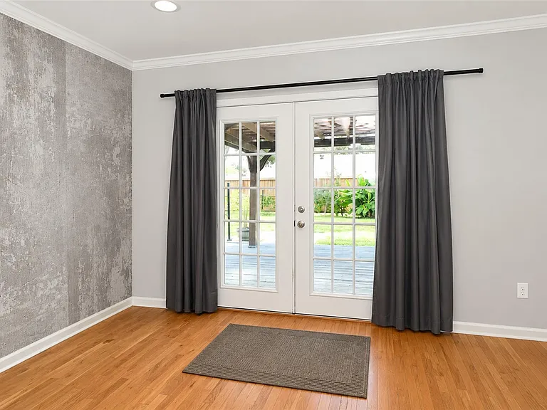 9531 Weatherwood Dr — Photo 13