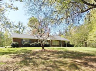 1364 Collinstown Rd, Westfield, NC 27053