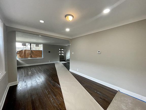 5th image of 8407 S Dorchester Ave