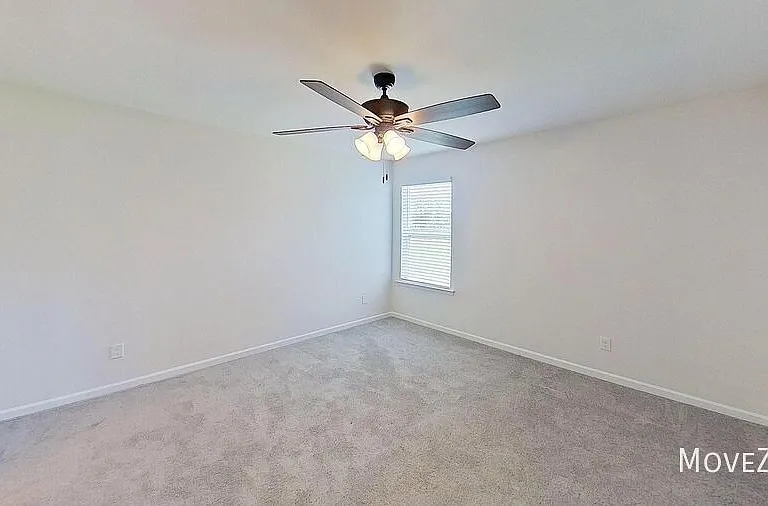 349 Silicon Dr — Photo 10