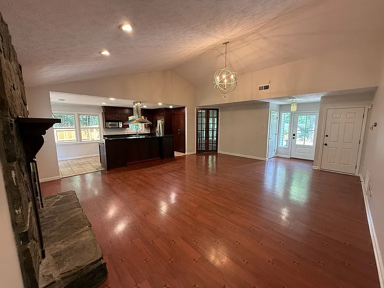4853 Creekland Trce — Photo 6