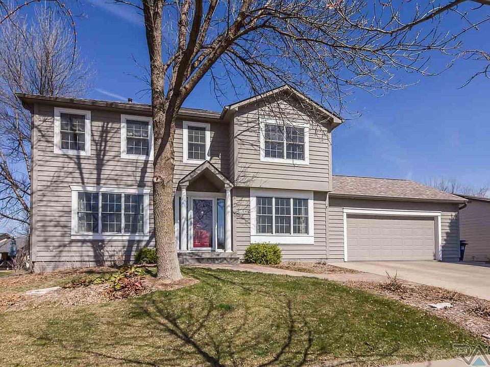 1st image of 1104 E Jenny Cir