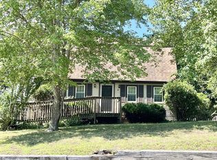 79 Colchester Dr, Plymouth, MA 02360