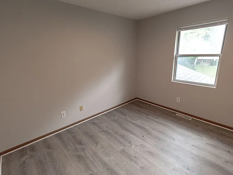 3263 S Brampton Ct — Photo 16