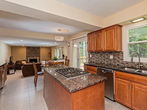 3rd image of 3939 E Ash Ln