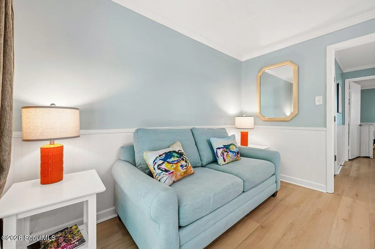 1 bed, 1.0 bath, 988 sqft, $2,000 — Photo 4