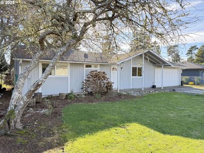 1566 20th St, Florence, OR, 97439