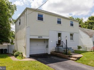 1375 Arnold Ave, Roslyn, PA 19001