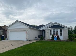 5661 Bedell Rd, Sterling Heights, MI 48310