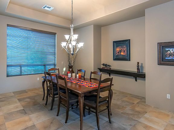 3rd image of 6004 W Sonoran Links Ln