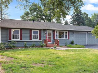 3106 Pine Ter, Island Lake, IL 60042