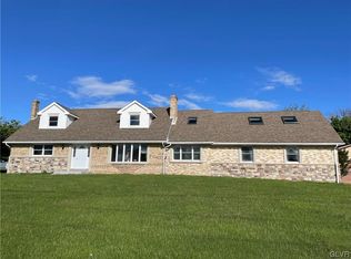 648 Almond Rd, Walnutport, PA 18088