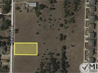 1 Parks Dr, Desoto, TX 75115