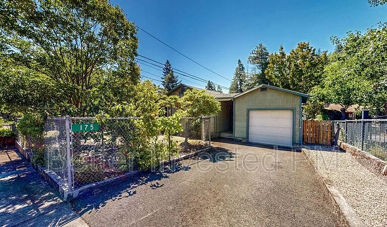 175 Giorno Ave — Photo 1