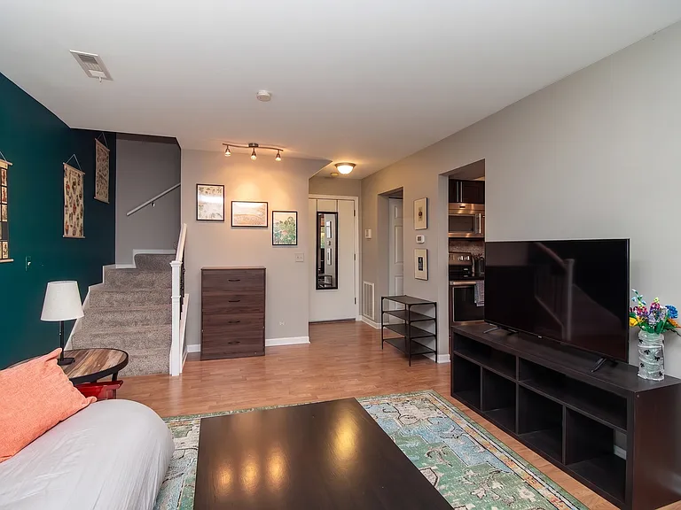 197 Uteg St #201A — Photo 5