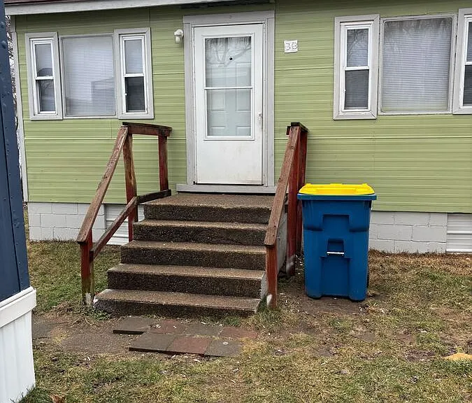 993 Michigan Ave E #B3 — Photo 1