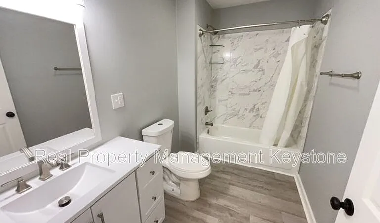 1122 Stock St — Photo 13