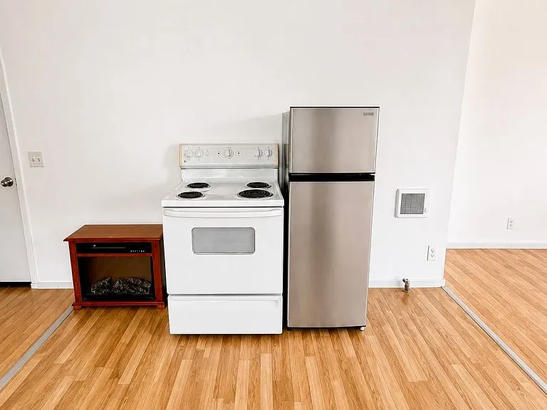 520 Karr Ave — Photo 15