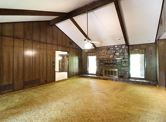 Living Room - 2nd view