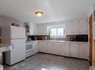 215 Perley St #2, Manchester, NH 03104