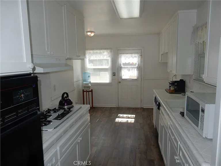 8000 Sale Ave — Photo 7