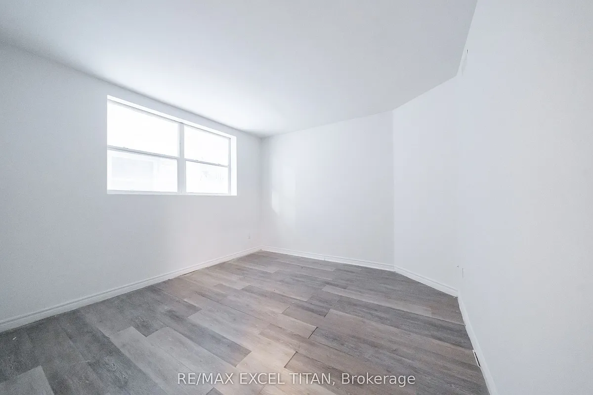 Building Photo - 414 Jarvis St #G4